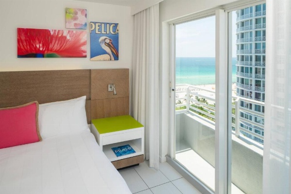 Royal Palm South Beach Miami, A Tribute Portfolio Resort image 9